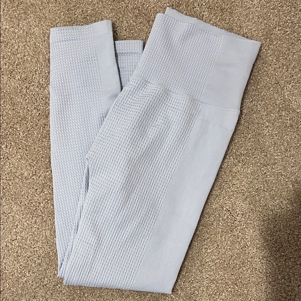 NWOT Textured All in Motion Leggings